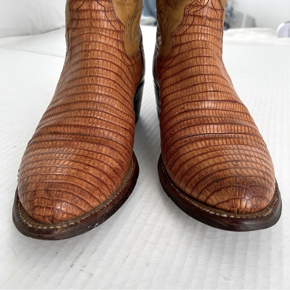 Justin Vintage women’s Tan-Brown Leather Lizard Print Embroidered Cowboy Boots - Picture 3 of 15